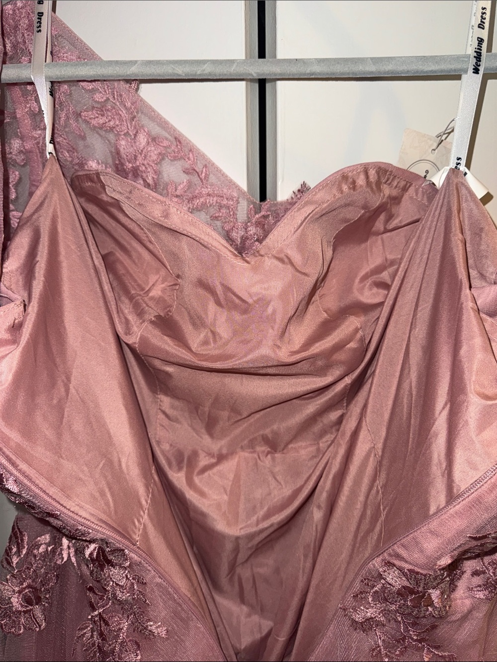 Mauve Lace Appliqué Tulle Evening Dress - Picture 11 of 14